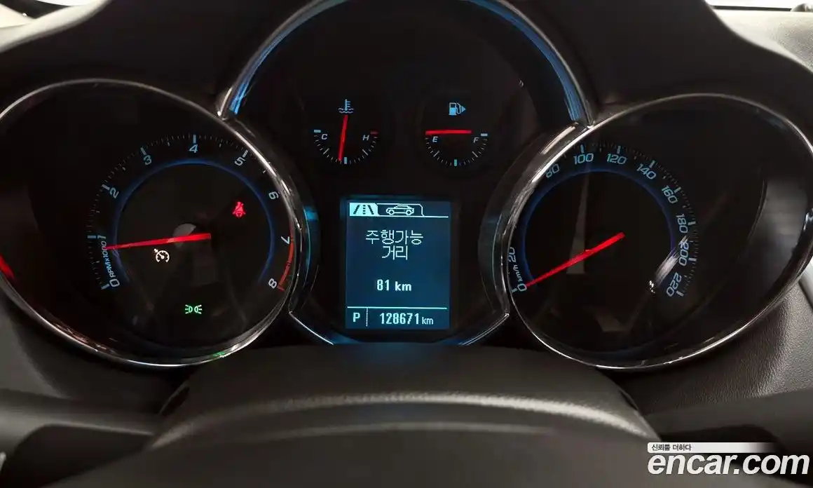 Chevrolet Cruze 2013 1.8 Автомат в Москве № 96815, фото 7