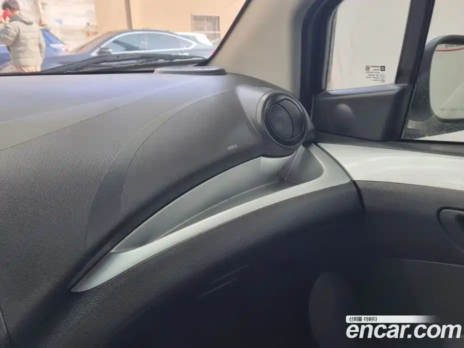 Chevrolet Spark 2012 1.0 Автомат в Москве № 104823, фото 13