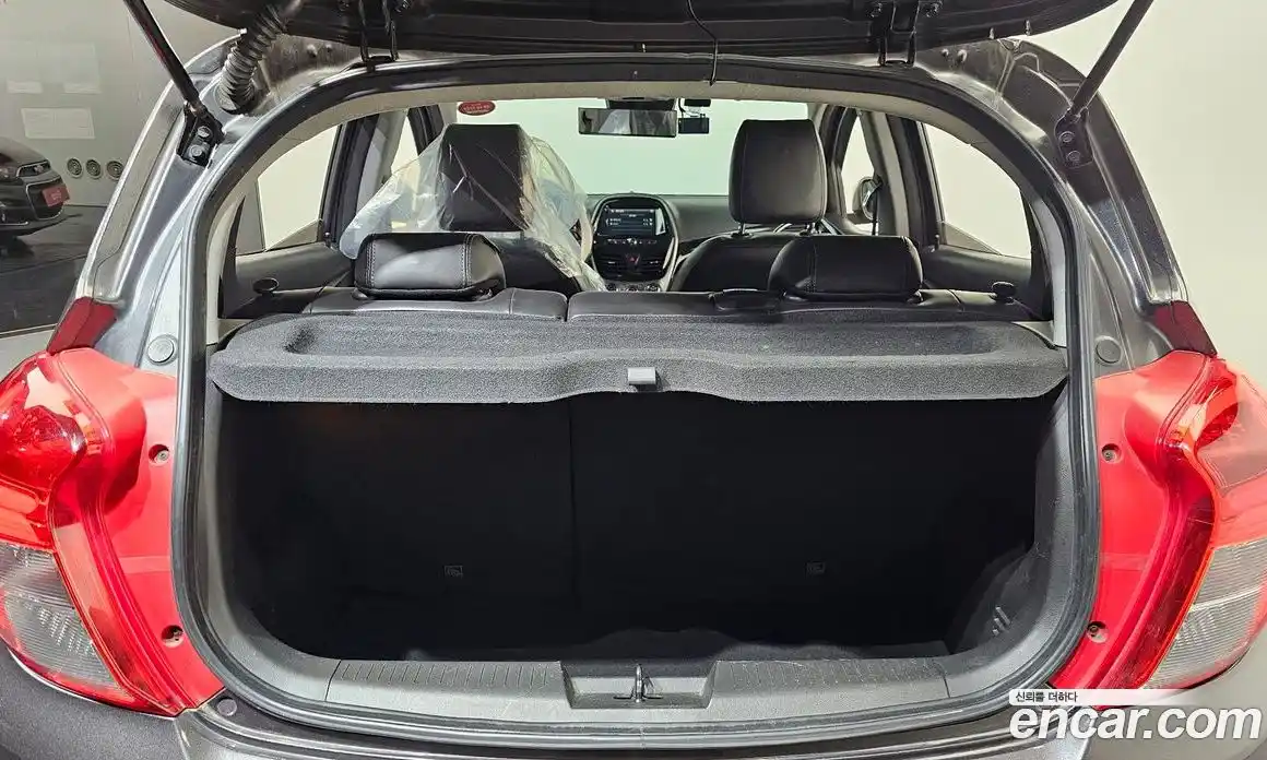 Chevrolet Spark 2016 1.0 Автомат в Москве № 104946, фото 8