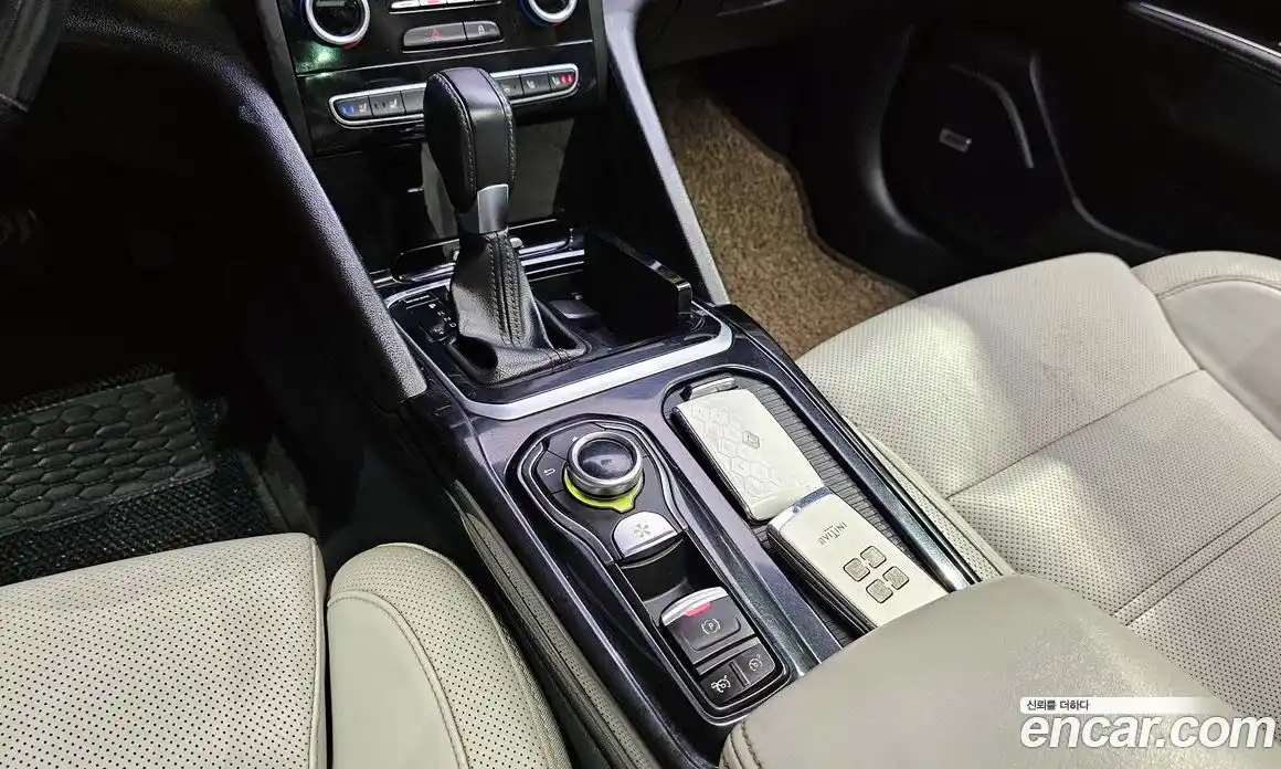 Renault SM6 2016 2.0 Автомат в Москве № 106286, фото 9