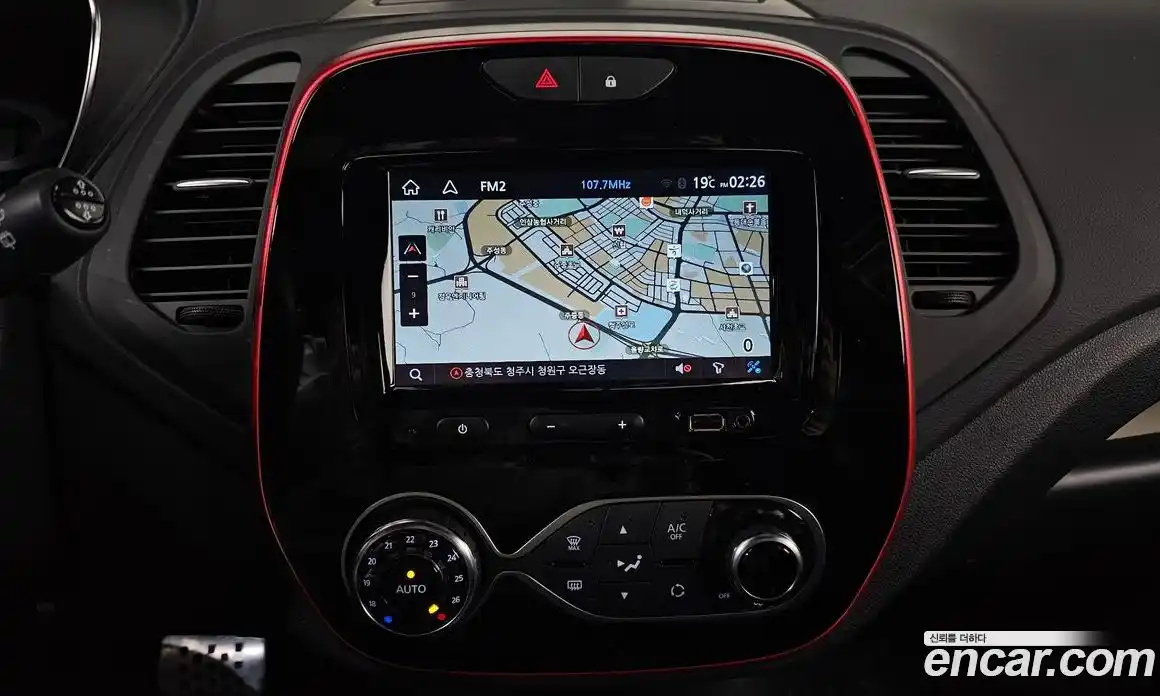 Renault QM3 2019 1.5 Автомат в Москве № 107199, фото 18