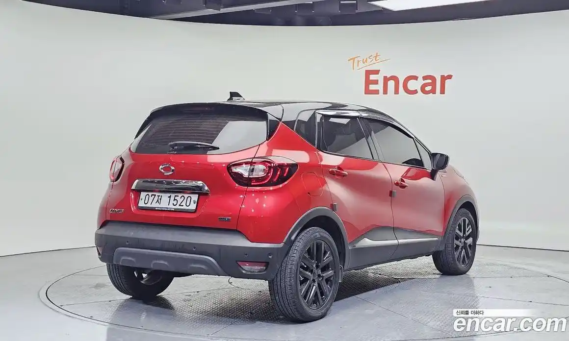 Renault QM3 2019 1.5 Автомат в Москве № 107199, фото 9