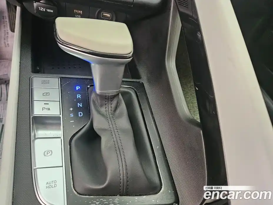 Hyundai Avante 2021 1.6 Автомат в Москве № 107985, фото 15