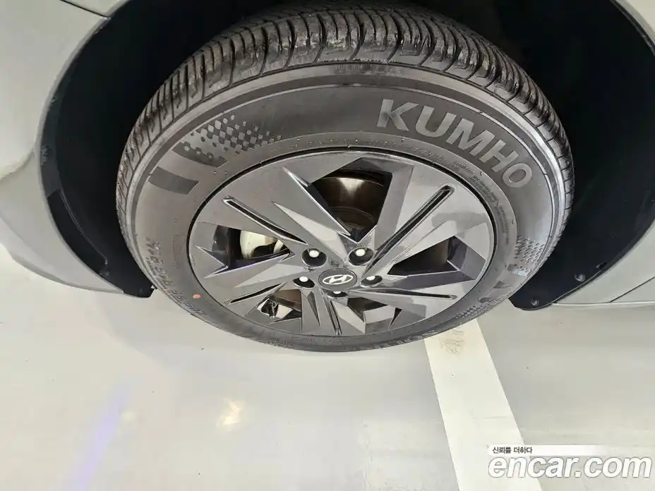 Hyundai Avante 2021 1.6 Автомат в Москве № 107985, фото 5