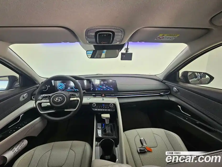 Hyundai Avante 2021 1.6 Автомат в Москве № 107985, фото 7