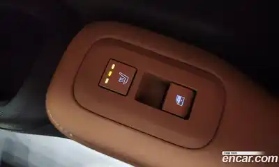 Hyundai Santa Fe 2024 1.6 Автомат в Москве № 108102, миниатюра 5