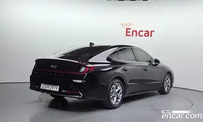 Hyundai Sonata 2023 2.0 Автомат в Москве № 108167, миниатюра 2