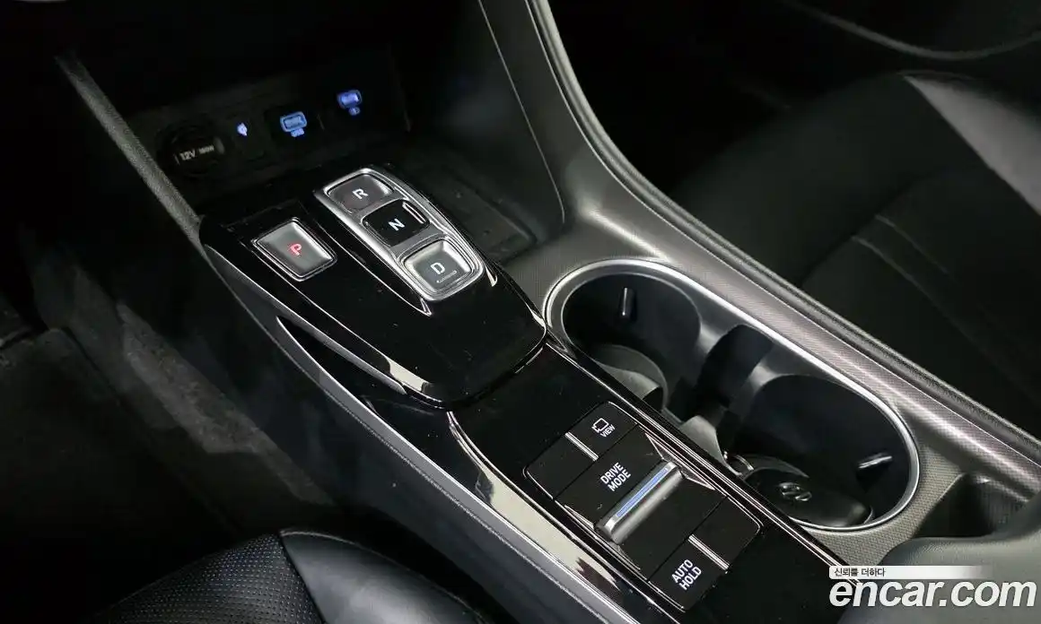 Hyundai Sonata 2023 2.0 Автомат в Москве № 108167, фото 9