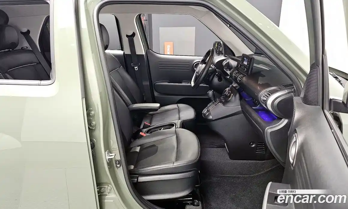 Hyundai Casper 2022 1.0 Автомат в Москве № 109903, фото 8