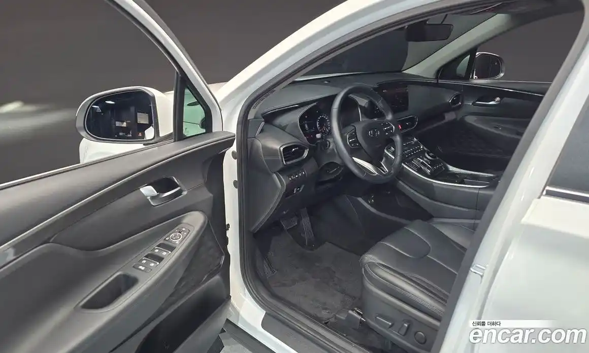 Hyundai Santa Fe 2023 2.5 Автомат в Москве № 111384, фото 16