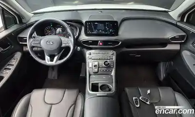 Hyundai Santa Fe 2023 2.5 Автомат в Москве № 111384, миниатюра 4