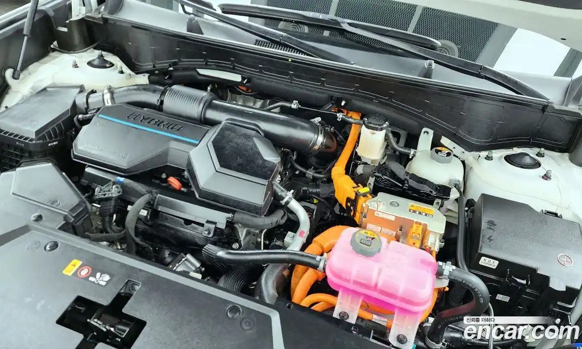 Hyundai Santa Fe 2024 1.6 Автомат в Москве № 112215, фото 18