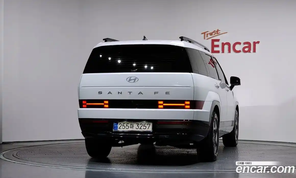 Hyundai Santa Fe 2024 1.6 Автомат в Москве № 112215, фото 7