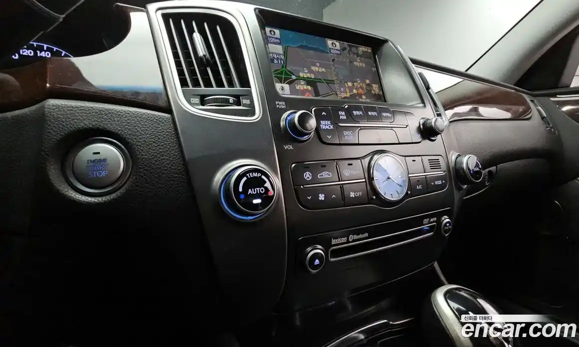 Hyundai Equus 2012 3.8 Автомат в Москве № 112881, фото 14