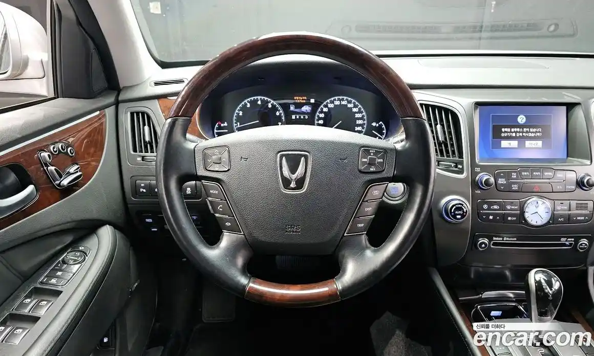 Hyundai Equus 2012 3.8 Автомат в Москве № 112881, фото 20