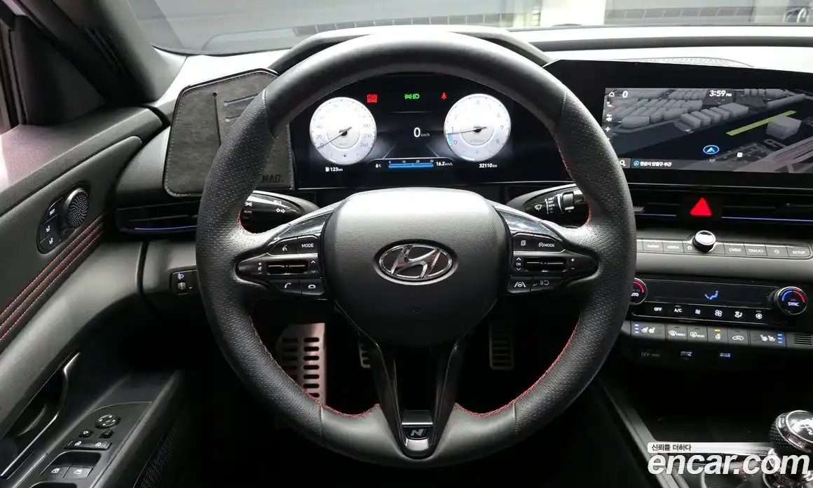 Hyundai Avante 2023 1.6 Механическая в Москве № 113745, фото 13