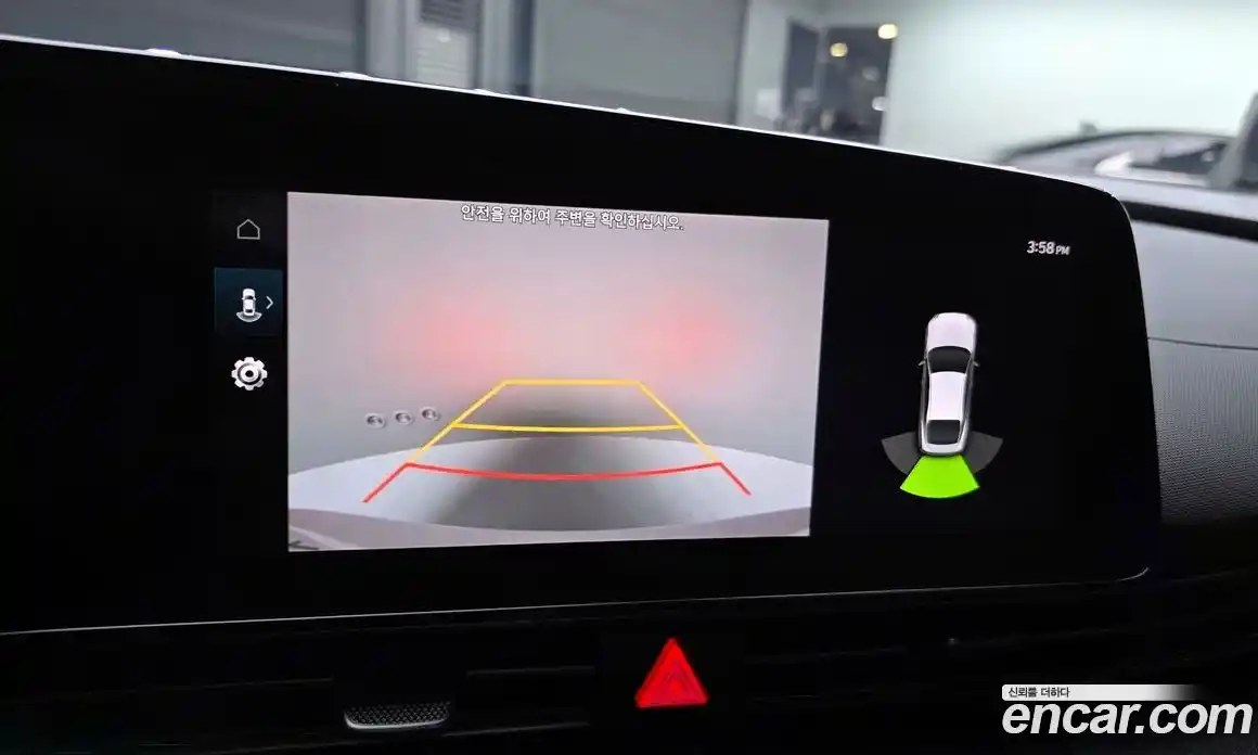 Hyundai Avante 2023 1.6 Механическая в Москве № 113745, фото 17