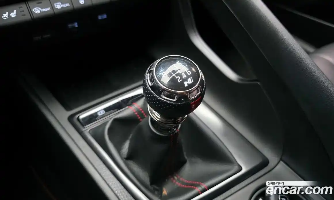 Hyundai Avante 2023 1.6 Механическая в Москве № 113745, фото 9