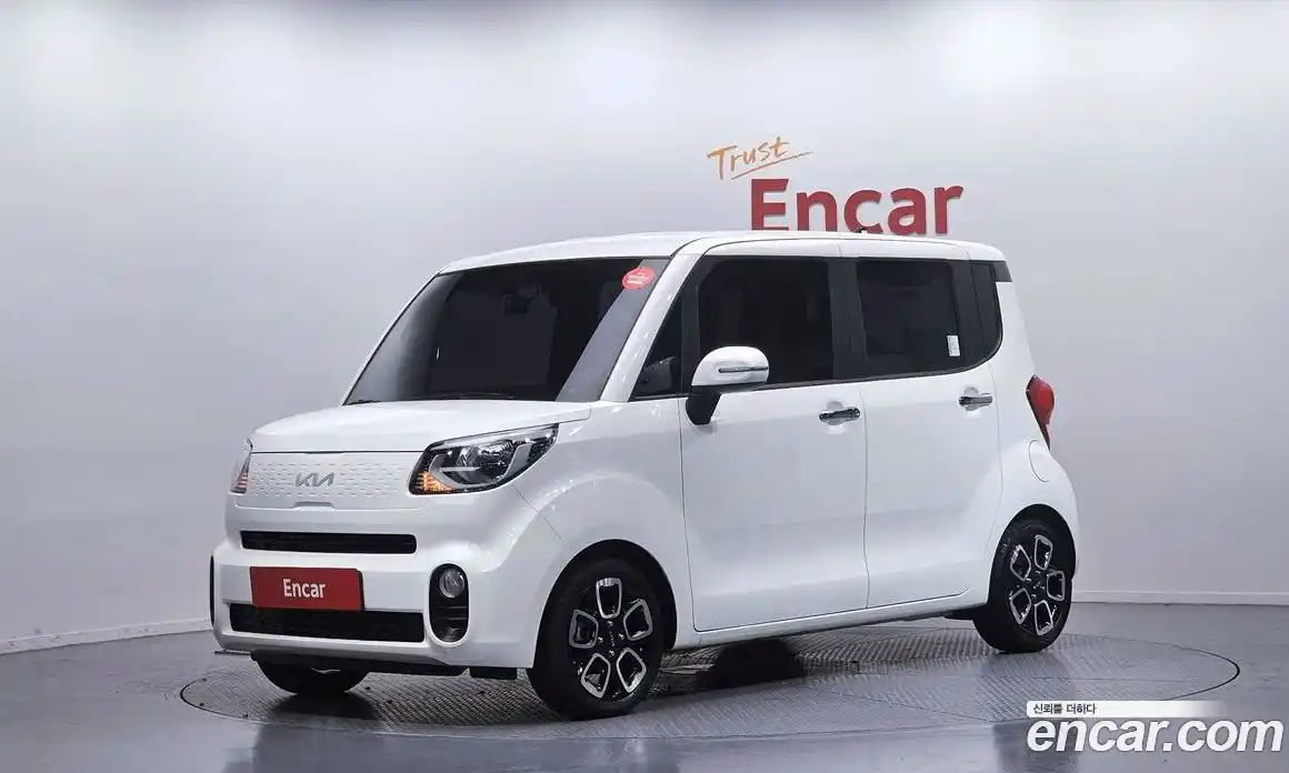 Kia Ray 2022 1.0 Автомат в Москве № 114864, фото 1