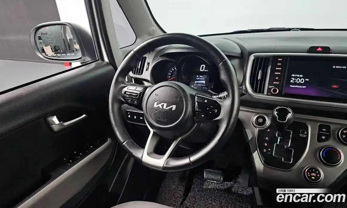 Kia Ray 2022 1.0 Автомат в Москве № 114864, фото 13