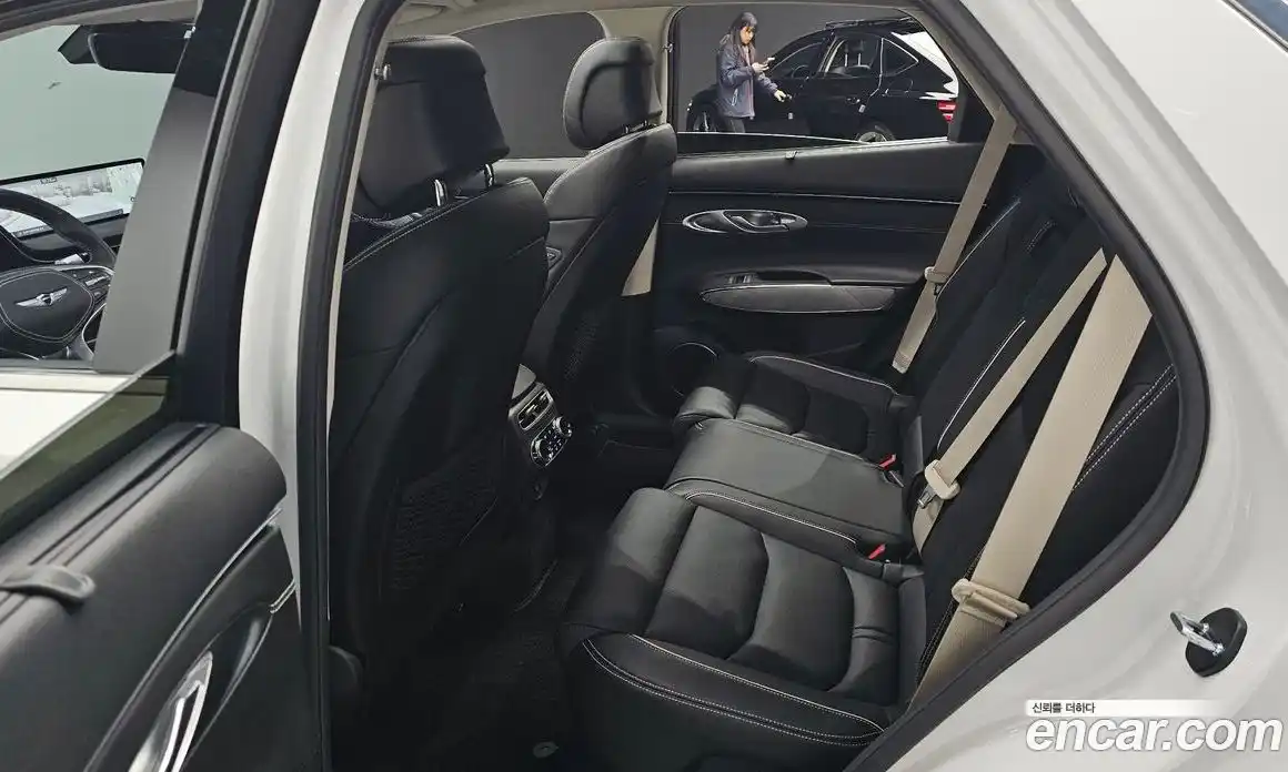 Genesis GV70 2022 0.1 Автомат в Москве № 117243, фото 11