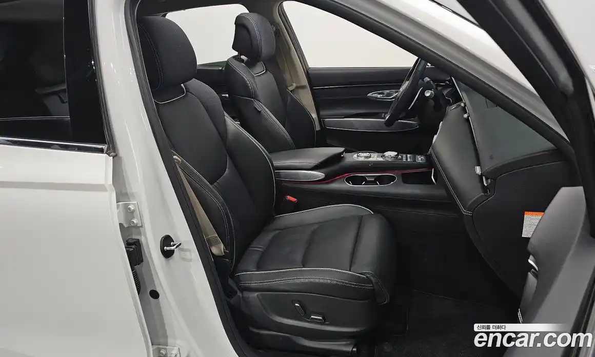 Genesis GV70 2022 0.1 Автомат в Москве № 117243, фото 19