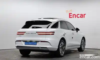 Genesis GV70 2022 0.1 Автомат в Москве № 117243, миниатюра 4