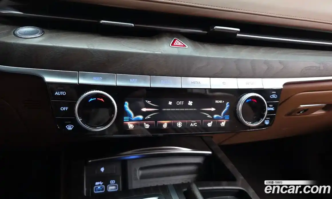 Genesis G80 2021 2.5 Автомат в Москве № 117399, фото 17