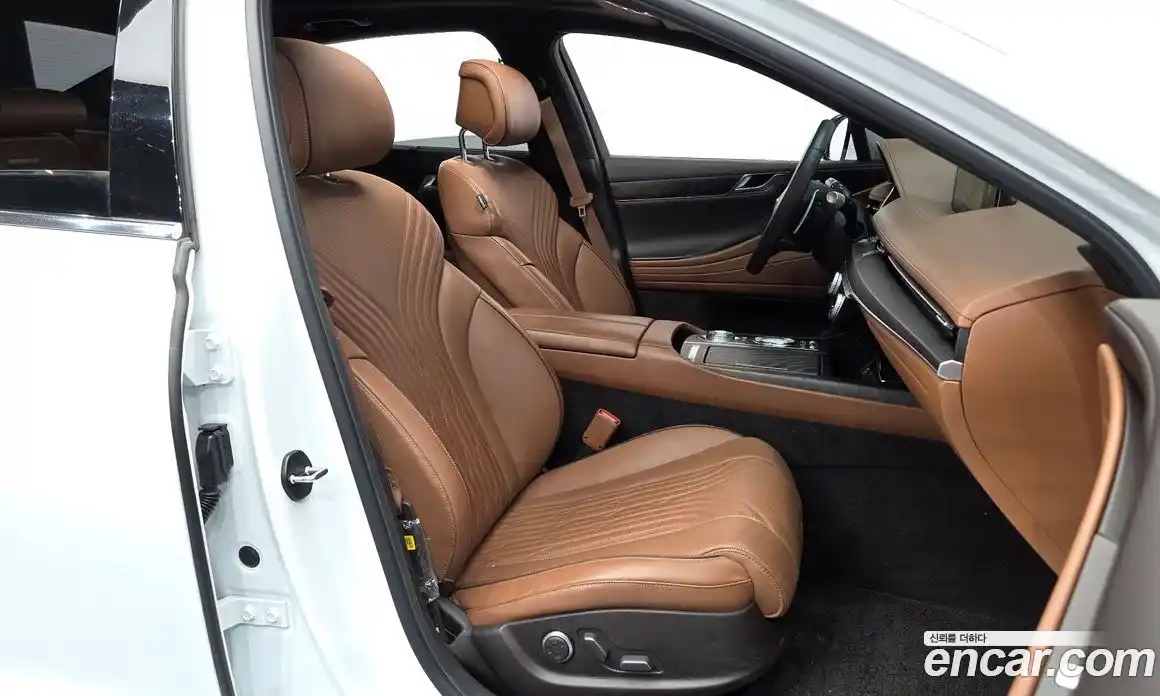 Genesis G80 2021 2.5 Автомат в Москве № 117399, фото 10