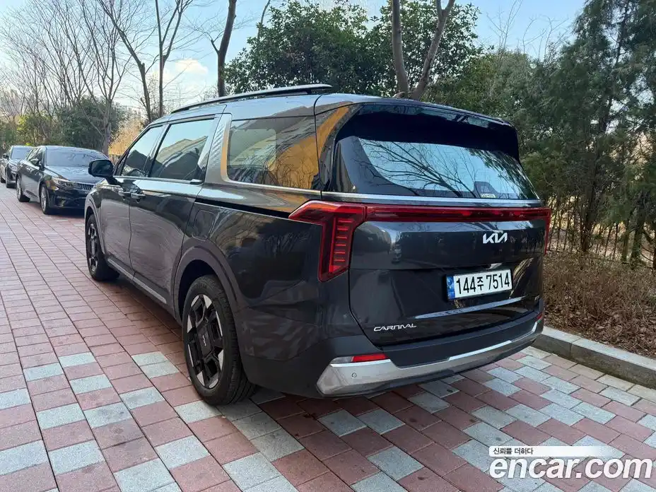 Kia Canival 2025 1.6 Автомат в Москве № 121637, фото 18