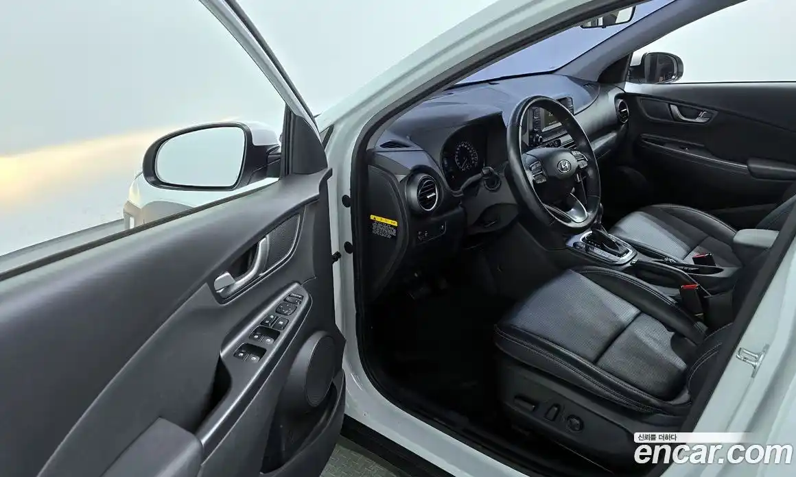 Hyundai Kona 2018 1.6 Автомат в Москве № 122119, фото 16