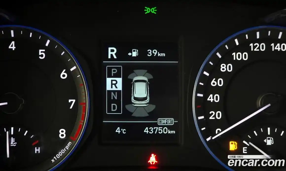 Hyundai Kona 2018 1.6 Автомат в Москве № 122119, фото 20