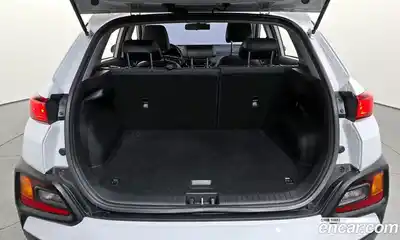 Hyundai Kona 2018 1.6 Автомат в Москве № 122119, миниатюра 5