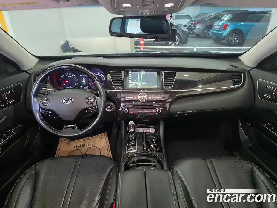 Kia K9 2018 3.3 Автомат в Москве № 122368, фото 9