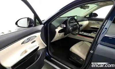 Genesis GV70 2022 2.5 Автомат в Москве № 122596, миниатюра 12