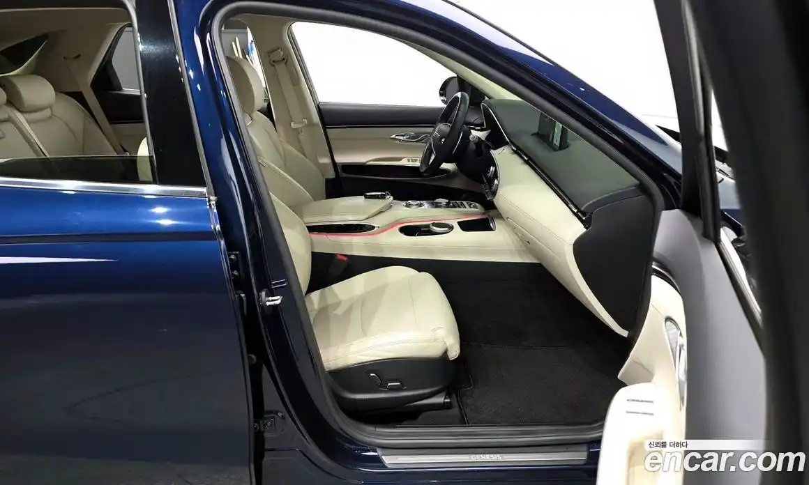 Genesis GV70 2022 2.5 Автомат в Москве № 122596, фото 15