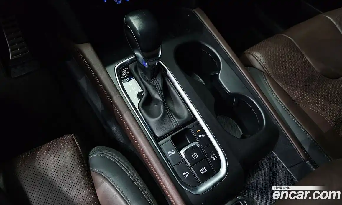 Hyundai Santa Fe 2020 2.0 Автомат в Москве № 124034, фото 15