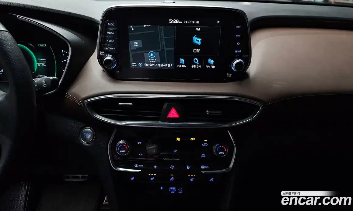 Hyundai Santa Fe 2020 2.0 Автомат в Москве № 124034, фото 17