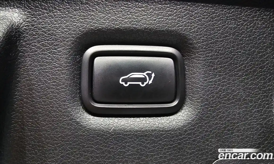 Hyundai Santa Fe 2020 2.0 Автомат в Москве № 124034, фото 19