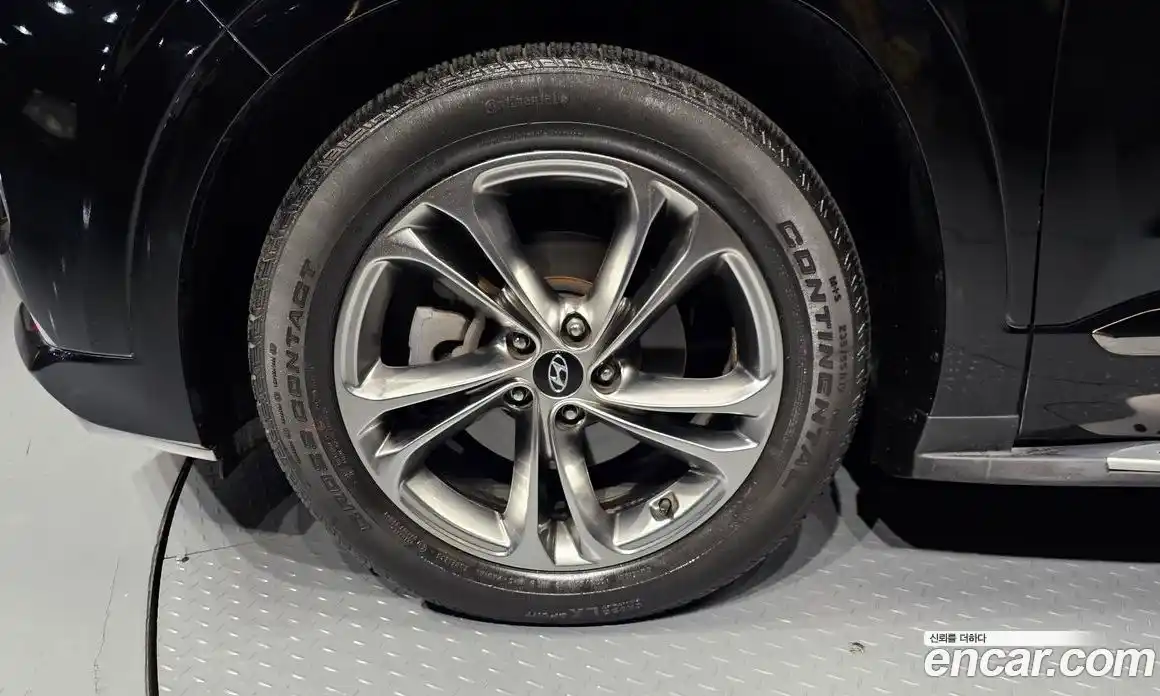 Hyundai Santa Fe 2020 2.0 Автомат в Москве № 124034, фото 5