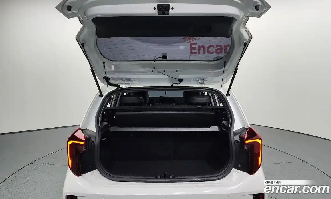 Kia Morning 2025 1.0 Автомат в Москве № 124216, фото 12