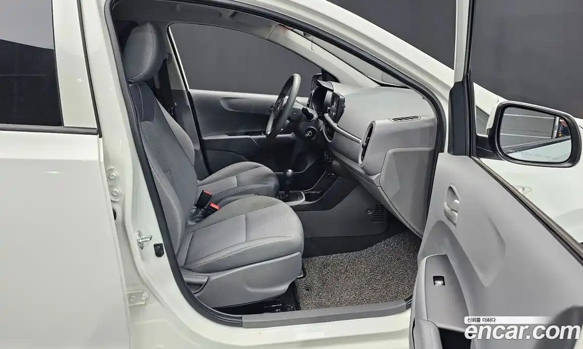 Kia Morning 2021 1.0 Автомат в Москве № 12481, фото 9