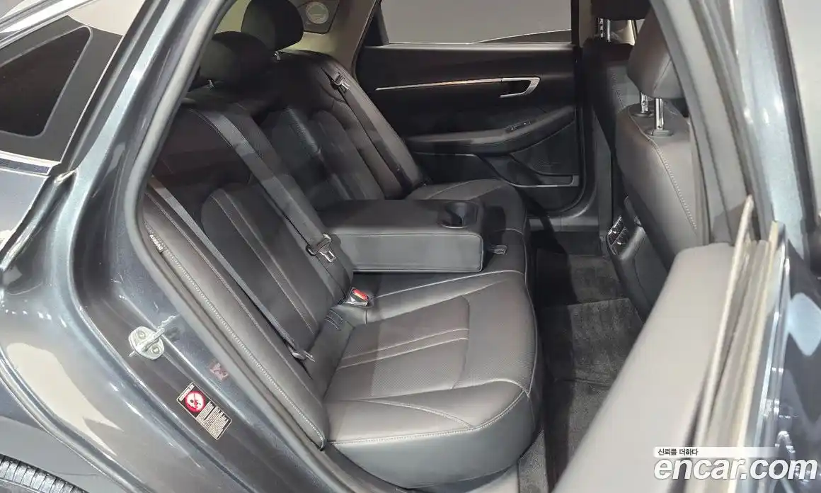 Hyundai Sonata 2020 2.0 Автомат в Москве № 124993, фото 15