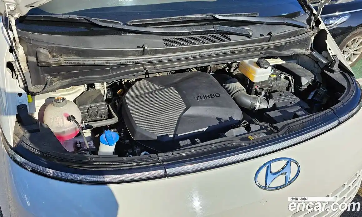 Hyundai Staria 2022 2.2 Автомат в Москве № 125996, фото 15