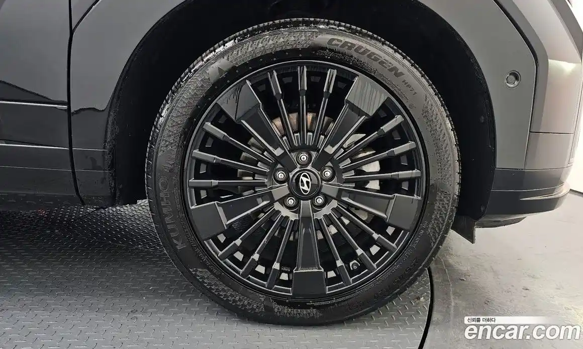 Hyundai Santa Fe 2024 1.6 Автомат в Москве № 126819, фото 4