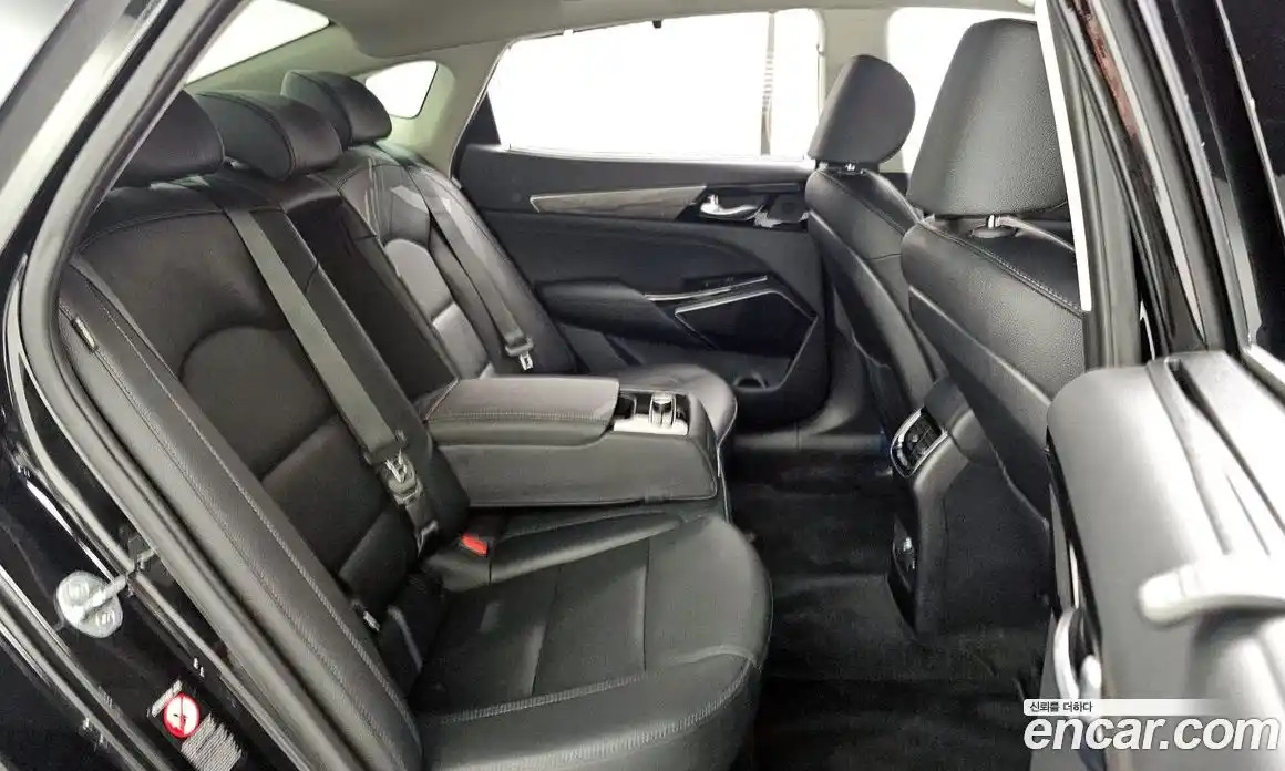 Kia K7 2020 2.4 Автомат в Москве № 128522, фото 3