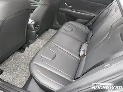 Hyundai Avante 2026 1.6 Автомат в Москве № 129456, миниатюра 9