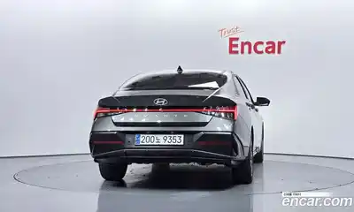 Hyundai Avante 2024 1.6 Автомат в Москве № 130941, миниатюра 10