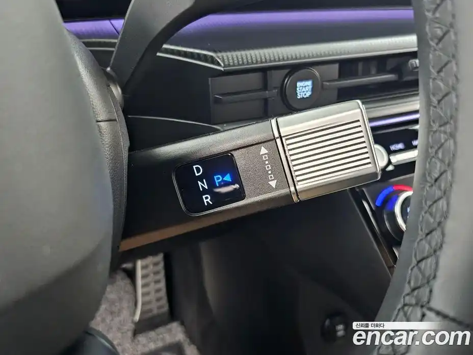 Hyundai Santa Fe 2024 1.6 Автомат в Москве № 131016, фото 9