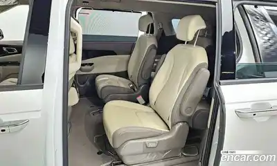 Kia Canival 2023 2.2 Автомат в Москве № 131412, миниатюра 10